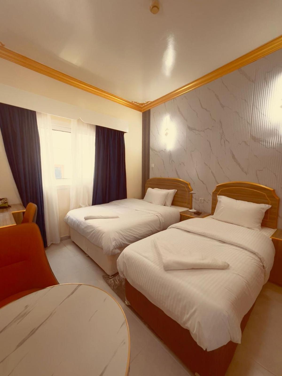 Galaxy Star Hotel Dubai Exterior photo