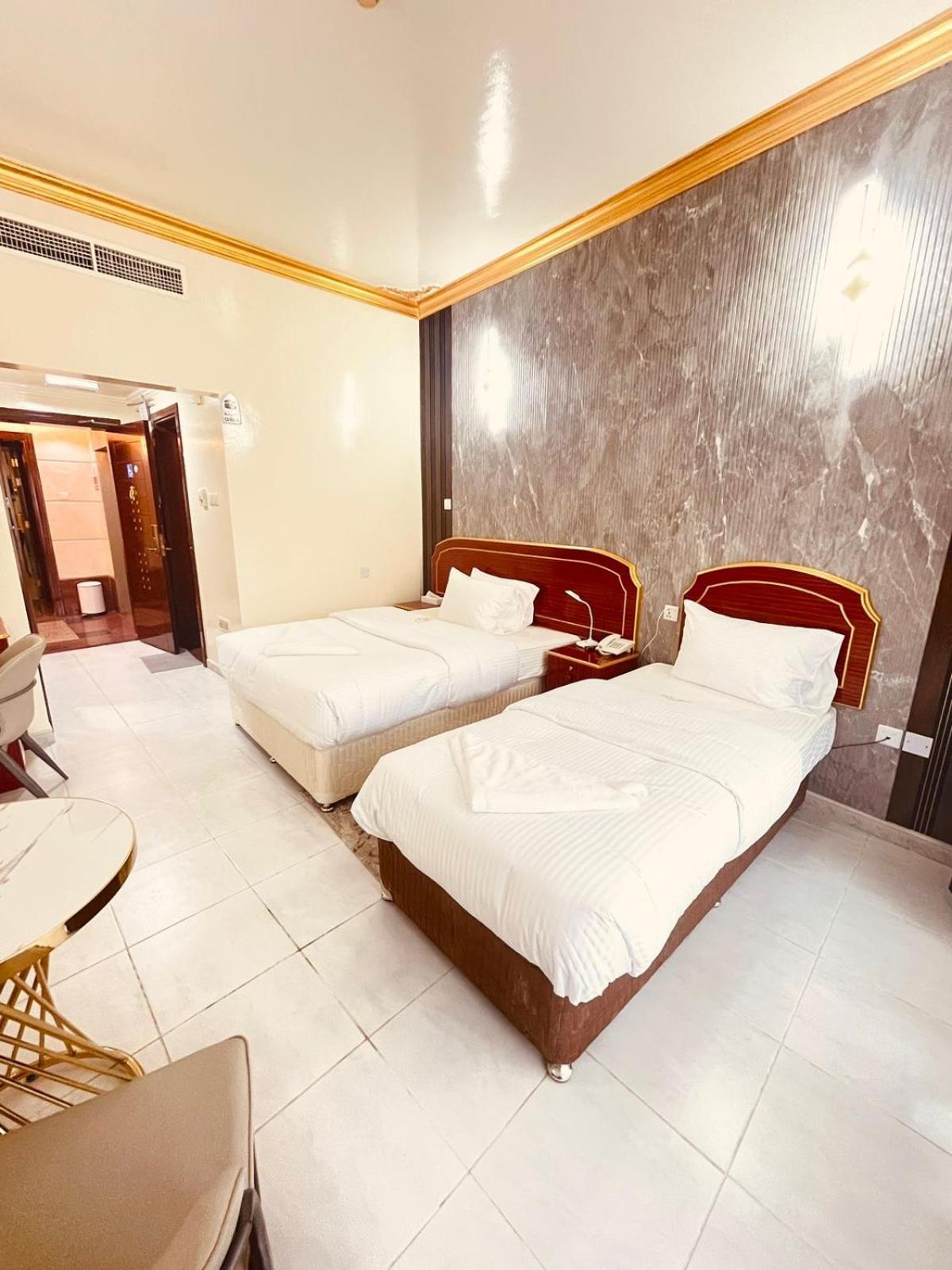 Galaxy Star Hotel Dubai Exterior photo